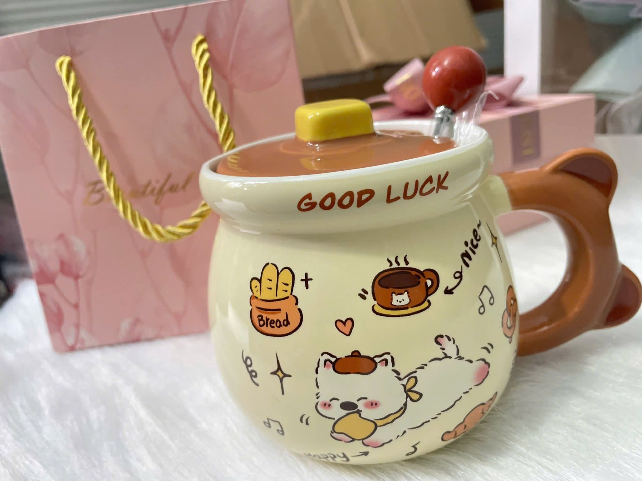 Kaiso Bear Ceramic Coffee Mug with Lid and Spoon