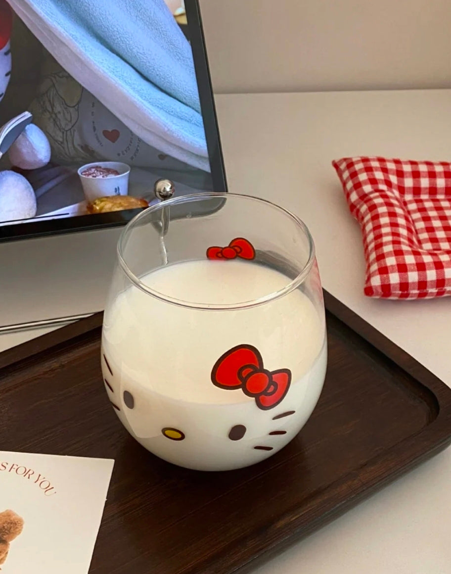 Kaiso Hello Kitty Wobble Tumbler / Shaky Cup