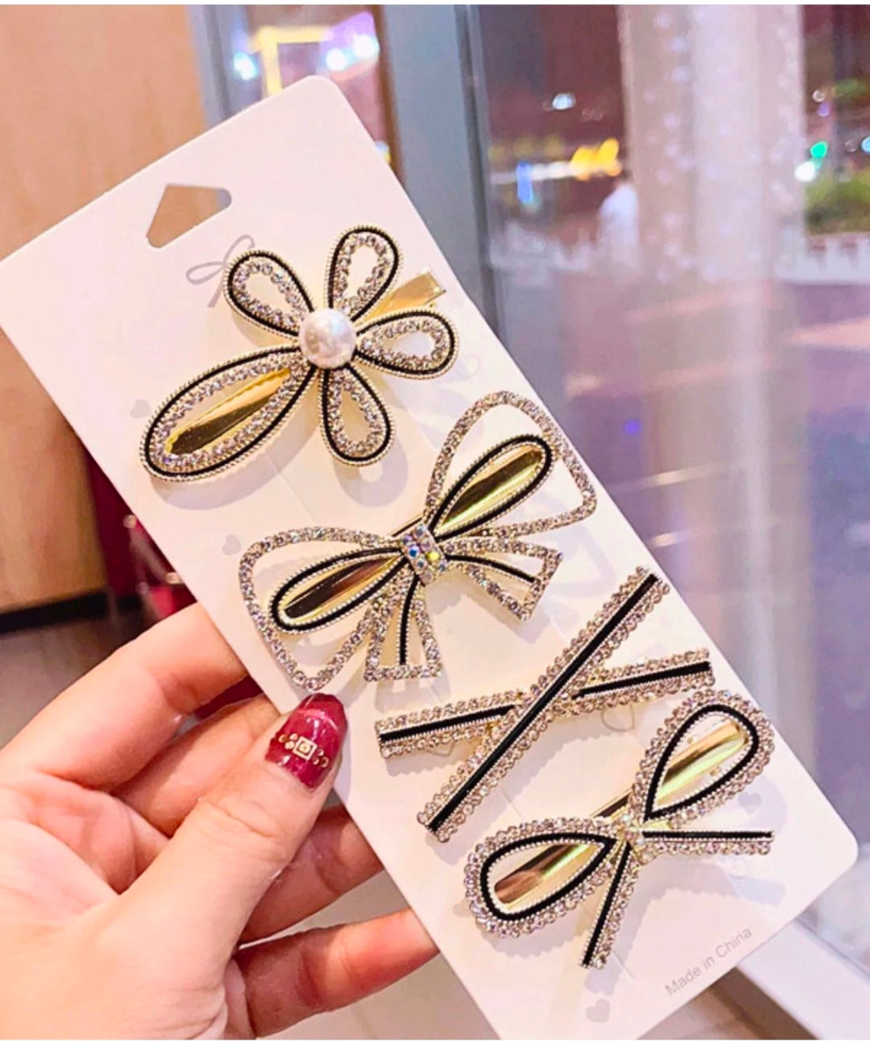 Kaiso Korean Style Elegant Golden Rhinestone & Pearl Embellished Hair Clip Set for Women and Girls (Pack of 4)