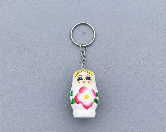 Kaiso Russian Nesting Doll Keychain (White)