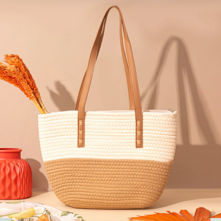 Kaiso Stylish Jute bag in Beige and White