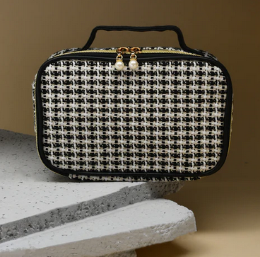 Kaiso Jacquard Weave Portable Cosmetic Bag – Black