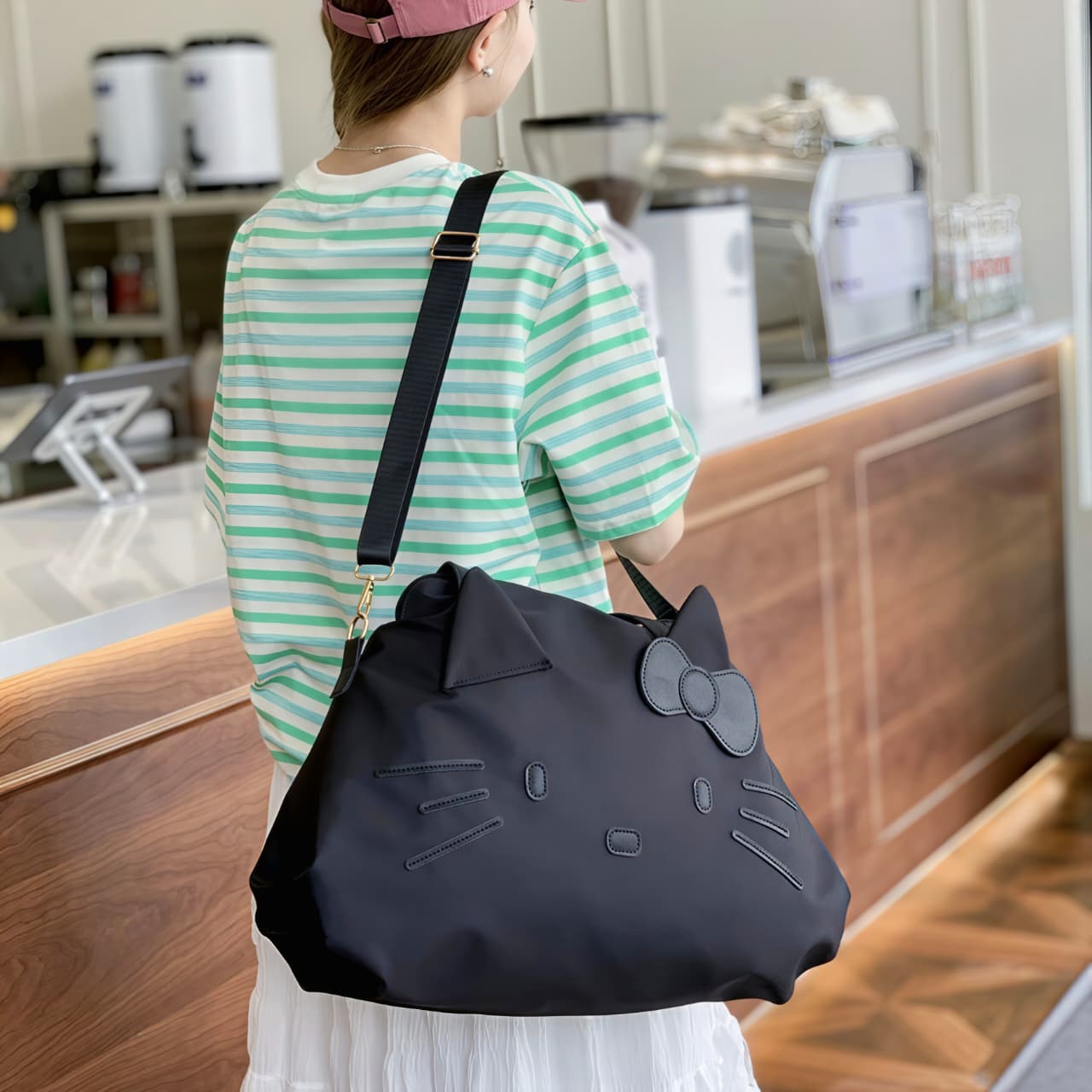 Kaiso Sanrio Hello Kitty Large Capacity Black Travel Tote & Shoulder Bag