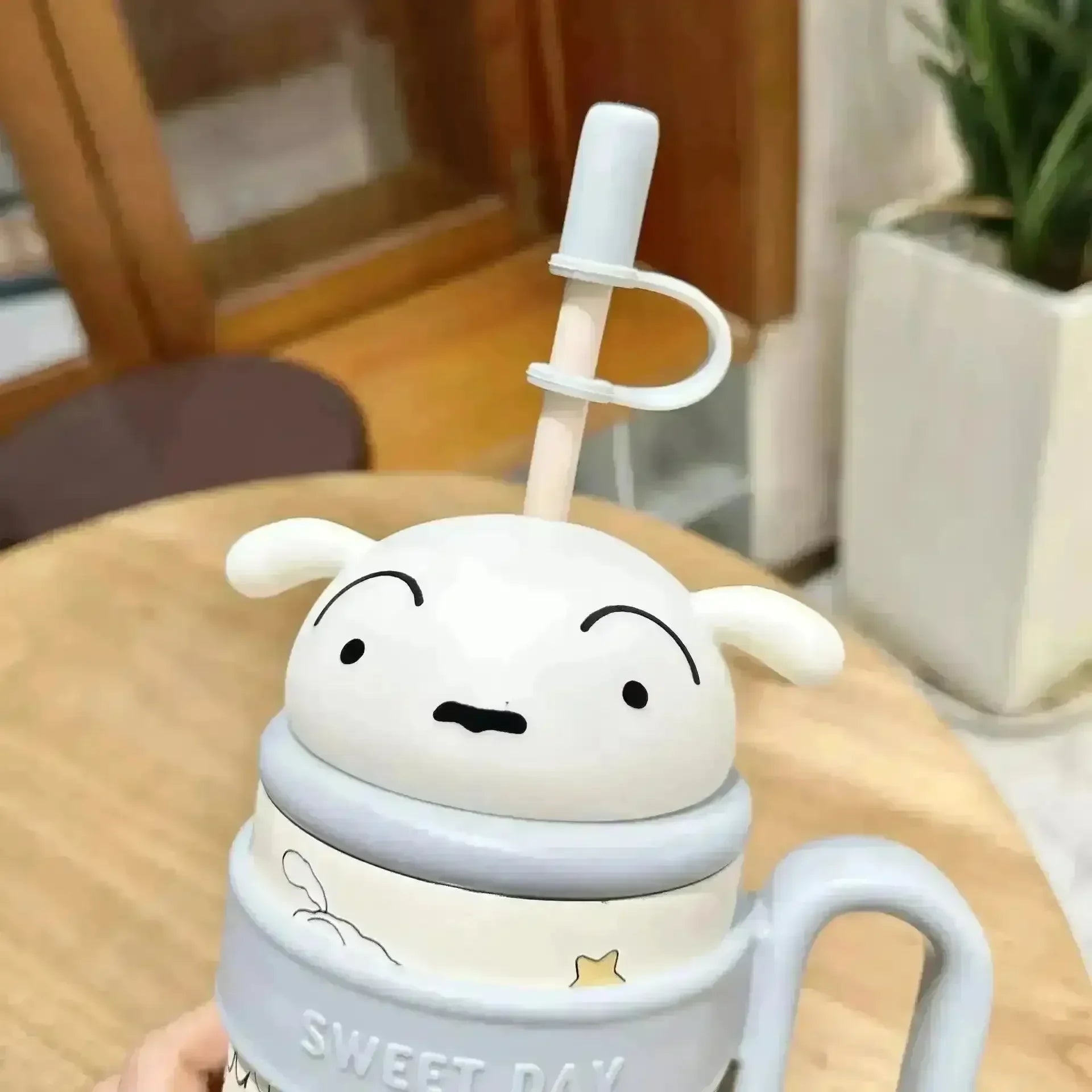 Kaiso Crayon Cartoon Print Insulated Stainless Steel Tumbler with Straw & Handle – 800ml