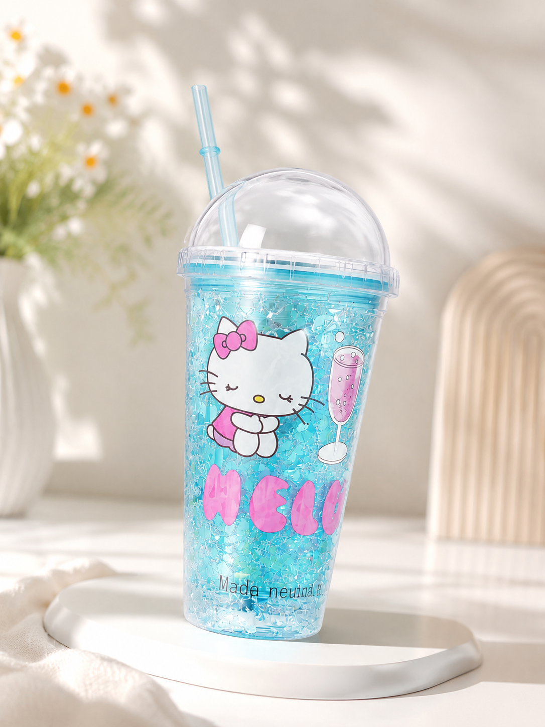 Kaiso Hello Kitty Glow Sipper with Straw – 550ml