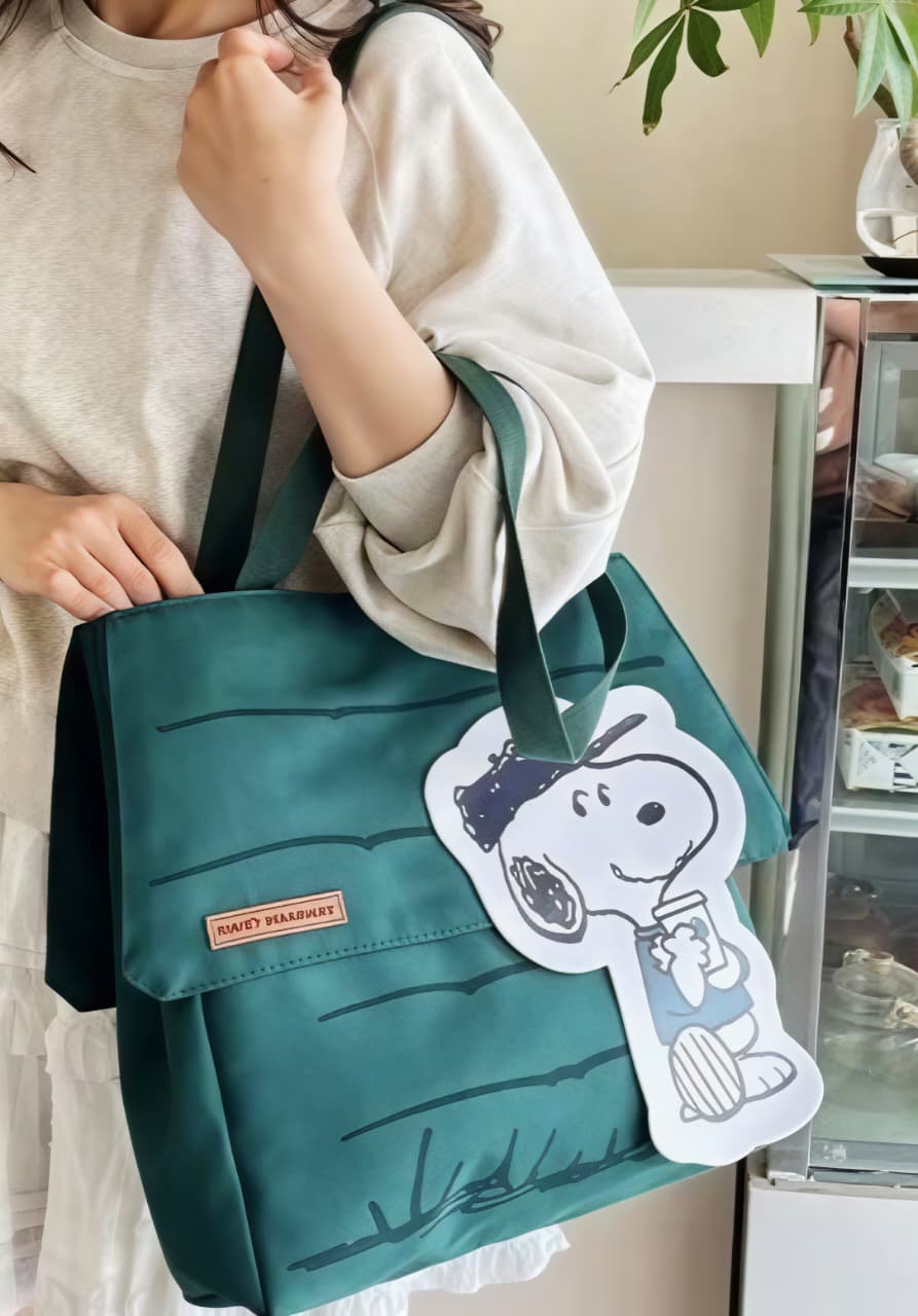 Kaiso Starbucks x Snoopy Large-Capacity Canvas Tote Bag